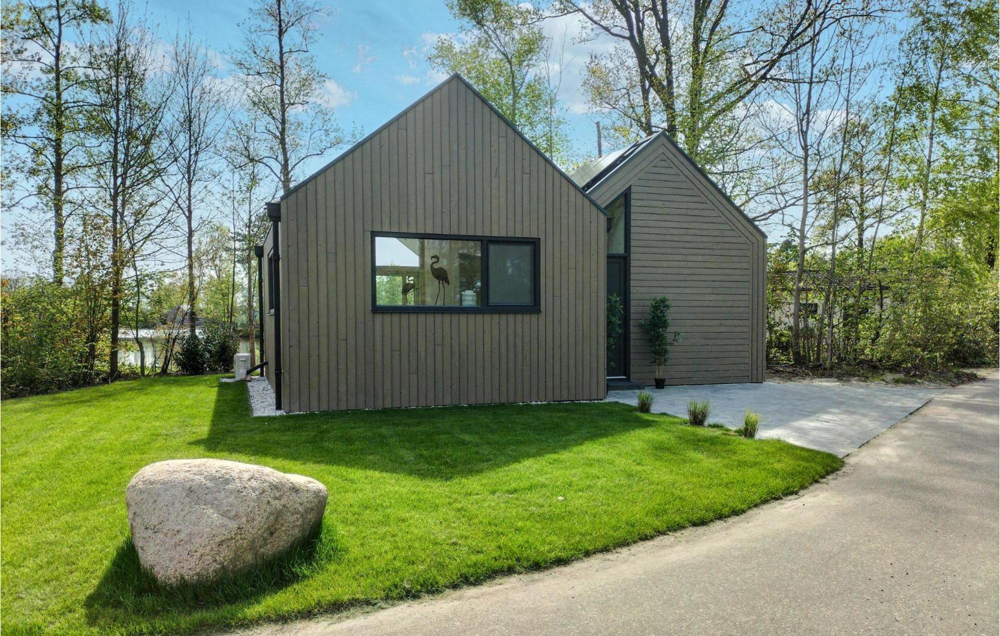 Cozy Home In Oosterwolde With Sauna Exterior photo